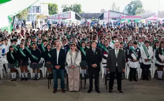 cientos de estudiantes jujenos se comprometieron a proteger el ambiente
