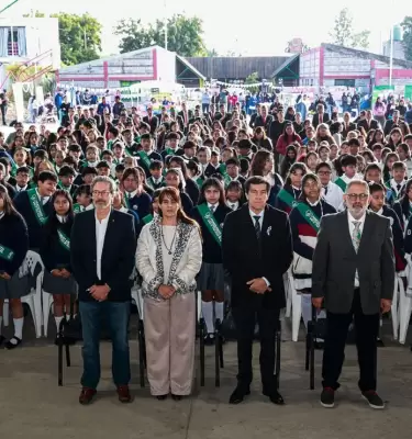 cientos de estudiantes jujenos se comprometieron a proteger el ambiente