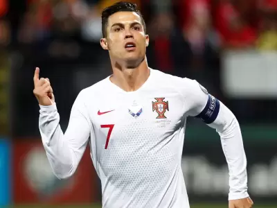 Escandalosa pelea y dos expulsados en el triunfo de Portugal 2 a 1 ante Chile