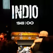 Velatorio del Indio Solari: se conocieron las primeras fotos de la capilla ardiente en el polideportivo Gatica