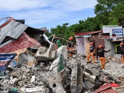 Tragedia: brutal terremoto de 7,8 sacudi� a Filipinas y hay alerta de tsunami