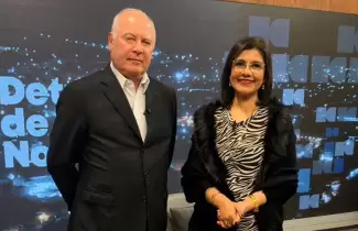 detras de las noticias