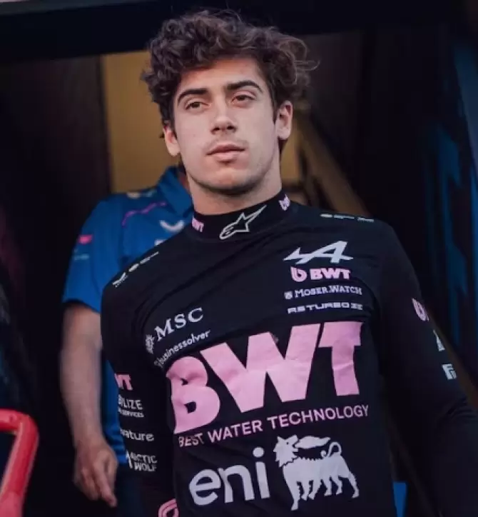 Franco Colapinto busca mejorar en Barcelona