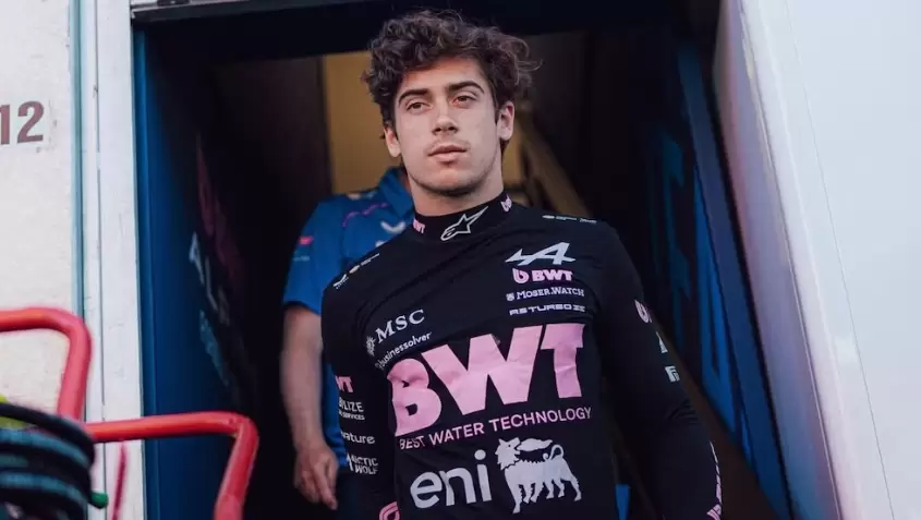 Franco Colapinto busca mejorar en Barcelona