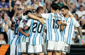 Argentina celebr� una goleada por 3 a 0 frente a Islandia