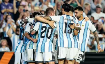 Argentina celebr� una goleada por 3 a 0 frente a Islandia
