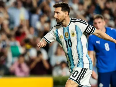 Messi, gol de penal en el amistoso ante Islandia