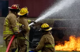 bomberos ilustrativa