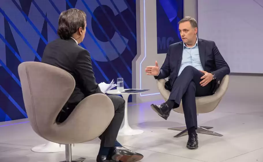 Manuel Adorni, entrevista