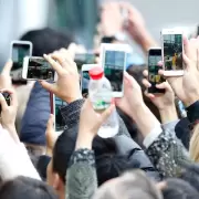 Malas noticias para los influencers: subir videos a sus redes en el Mundial podría hacer que los deporten