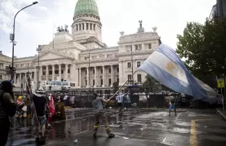 Protestas en el Congreso contra la reforma laboral