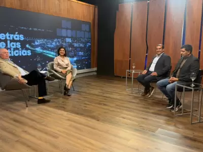 Detr�s de las Noticias