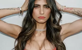 Es IA: La verdad detr�s de la foto viral de Mia Khalifa en el Mundial y los verdaderos famosos que coparon las tribunas