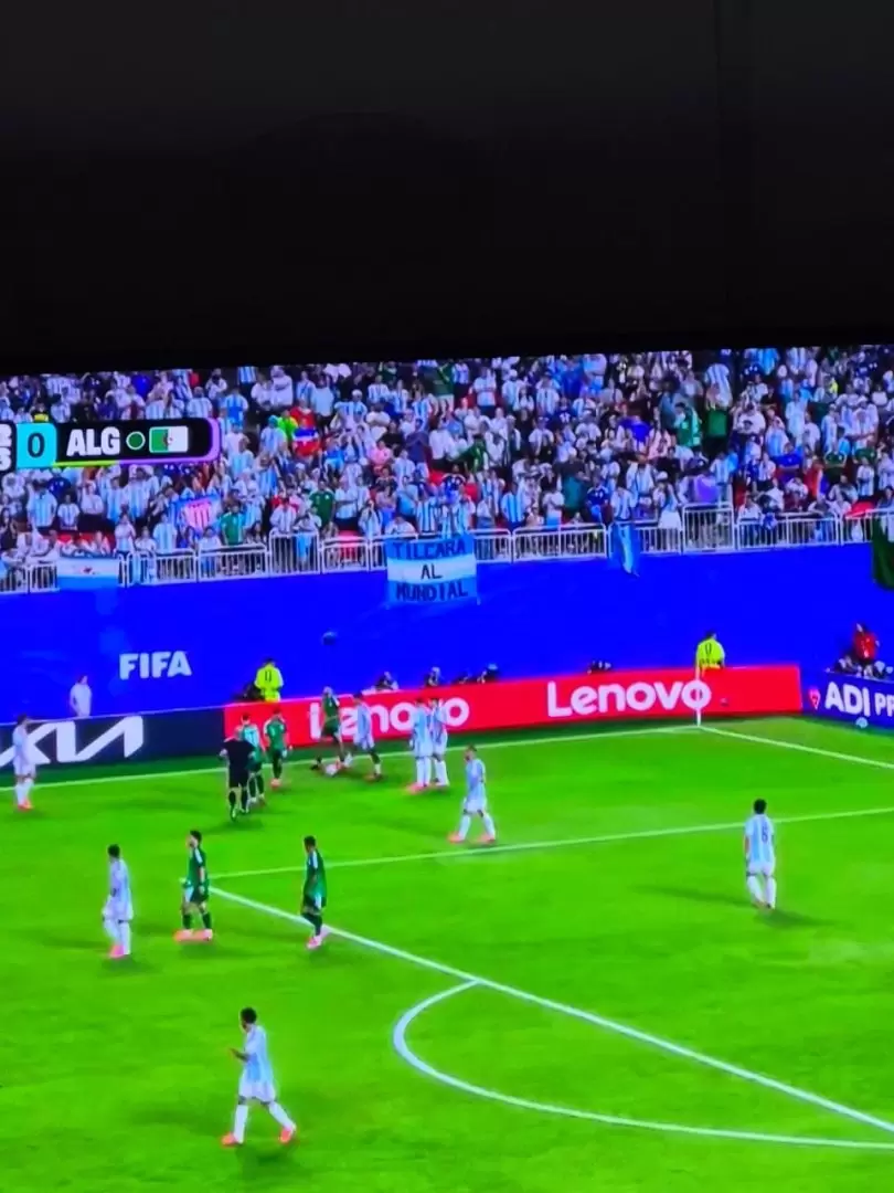 Tilcara presente con la bandera Tilcara al Mundial