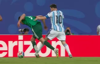 Desde Argelia est�n molestos por decisiones arbitrales durante el partido frente a Argentina