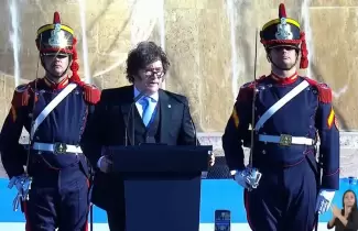 Milei acto por el d�a de la bandera