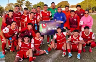 Atl�tico San Pedro semifinalista