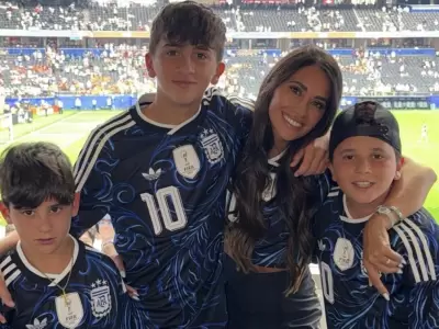anto roccuzzo y familia messi