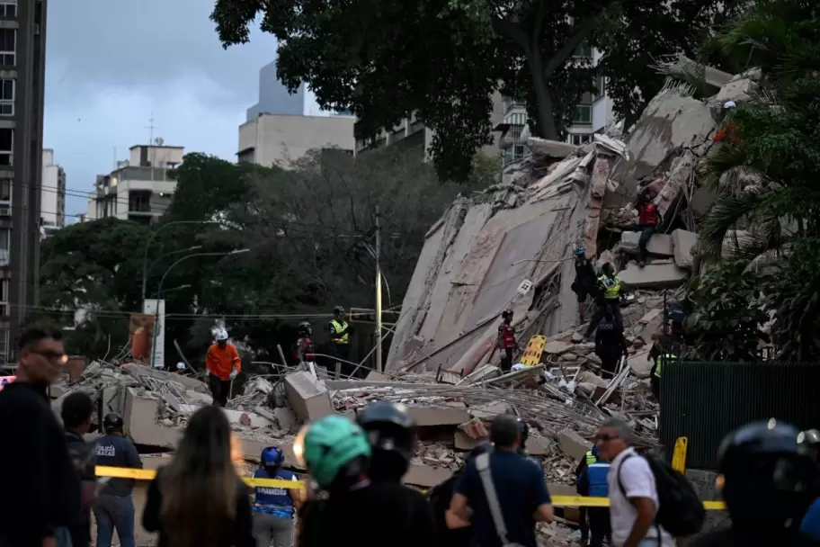Da�os materiales registrados en Caracas por el sismo