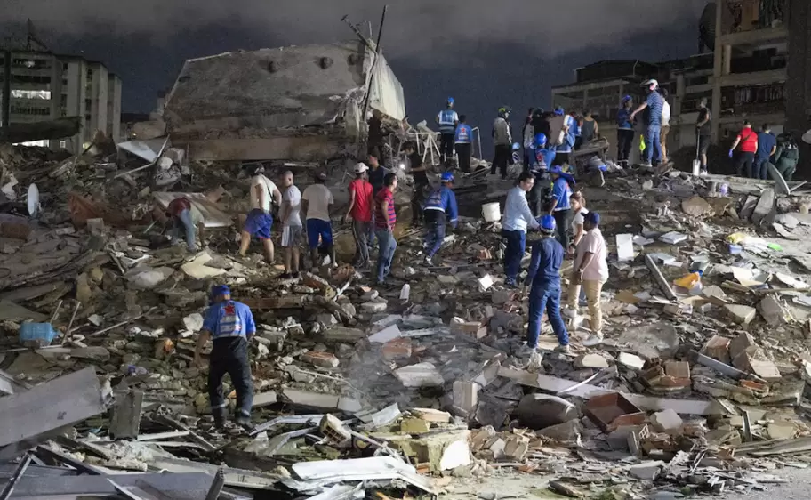 El gobierno de Venezuela elev� la cifra de v�ctimas de los terremotos a 164 muertos y 971 heridos