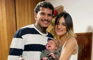 Venezuela: Muri� la esposa de un conocido futbolista tras los terremotos pero logr� salvar a su beb�