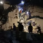 Nuevas r�plicas sacuden La Guaira y obligan a interrumpir los trabajos de rescate en Venezuela