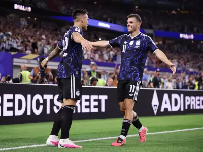 Lautaro y Gio Lo Celso los encargados desnivelar el tanteador en la primera parte