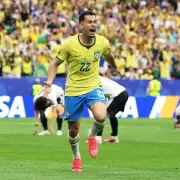 Brasil venci� ag�nicamente a Jap�n 2-1 y se meti� en los octavos de final del Mundial 2026