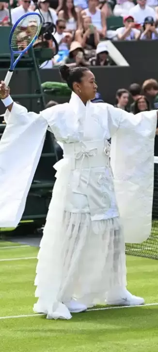 naomi osaka en wimbledon