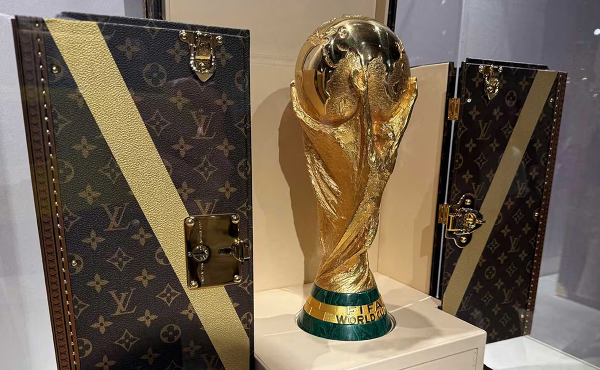 Así es el exclusivo baúl Louis Vuitton que transporta la Copa del Mundo: lujo francés para el trofeo más codiciado - Somos Jujuy