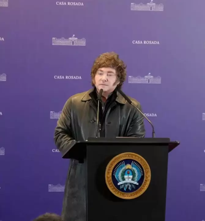 Ante los diputados y senadores de LLA, Milei adelant� que presentar� un proyecto para reformar el Banco Central