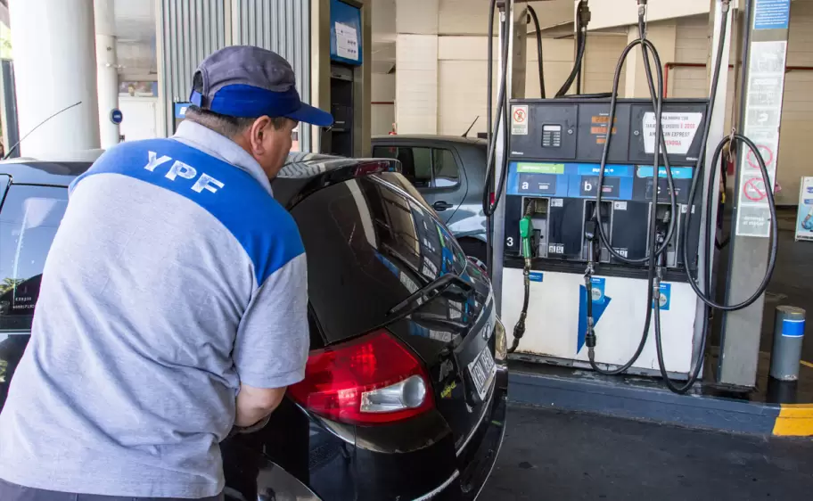 nafta combustible estacion de servicio ypf