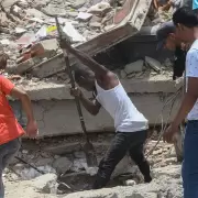 Venezuela sigue buscando sobrevivientes tras los terremotos: ya rescataron a 6.462 personas con vida