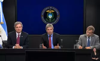 Luis Caputo present� el programa financiero