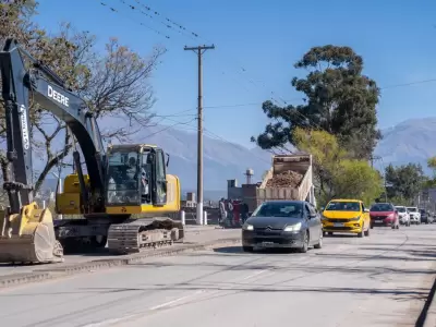 Vialidad descart� fallas estructurales en el puente sobre el r�o Chijra y avanza con los arreglos