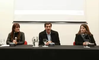 Sadir present� la capacitaci�n en "Gesti�n Constructiva de Conflictos" para profesores asesores de la FNE