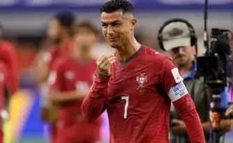 El llanto de Cristiano Ronaldo tras la eliminaci�n ante Espa�a: el triste adi�s de una leyenda
