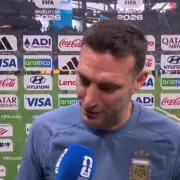 Scaloni no pudo contener la emoción tras la épica clasificación de Argentina a cuartos de final
