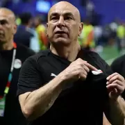 El técnico de Egipto lanzó duras acusaciones tras la eliminación ante Argentina: "Quieren que siga Messi por marketing"