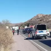 Grave siniestro vial en Humahuaca: chocaron un auto y dos motos sobre Ruta 9, hay dos personas fallecidas