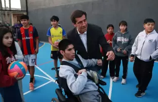 primer polideportivo inclusivo de la capital en el barrio San Pedrito