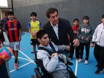 primer polideportivo inclusivo de la capital en el barrio San Pedrito