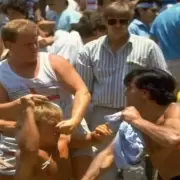 Ra�l G�mez, entonces barra de V�lez, enfret� a hooligans ingleses en el Mundial de 1986
