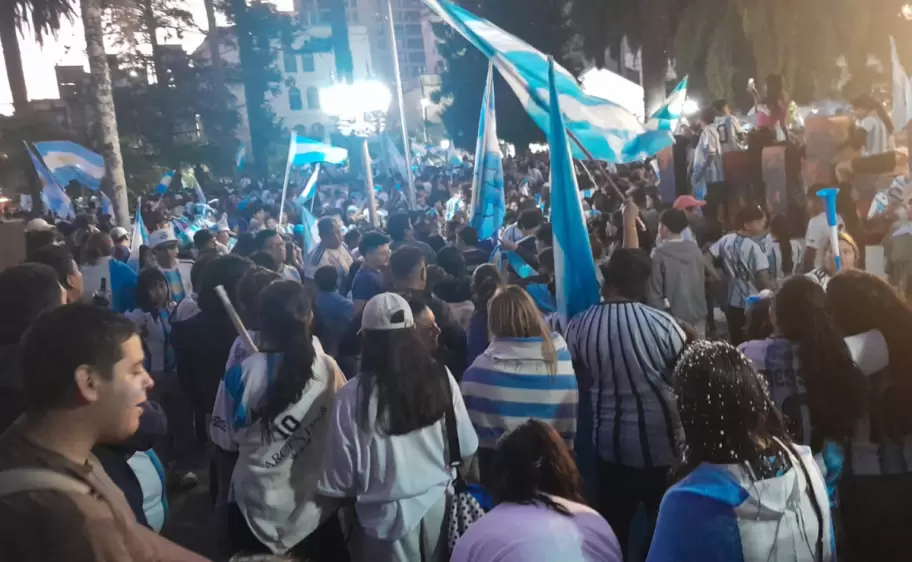 festejos argentina semifinal plaza belgrano