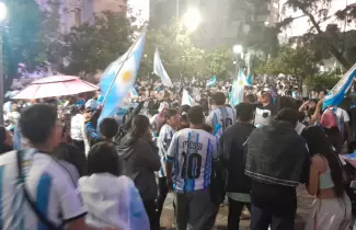 Festejos en Jujuy tras el triunfo de la Selecci�n ante Inglaterra