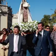 El gobernador Carlos Sadir acompañó las fiestas patronales de El Carmen