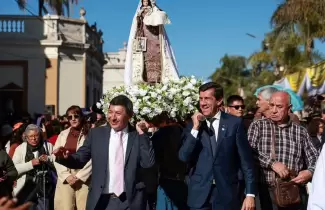 sadir en las fiestas patronales de el carmen