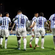 Racing goleó 4 a 1 a Defensa y Justicia y avanzó en la Copa Argentina