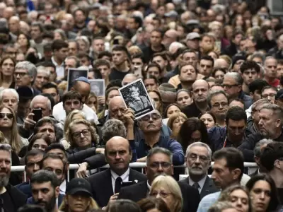 Duro reclamo del titular de la AMIA a la Justicia en el acto por los 32 a�os del atentado: �Es incomprensible esta lentitud�