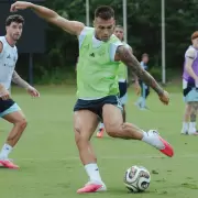 Scaloni define el equipo en la última práctica de la Selección antes de la final con España